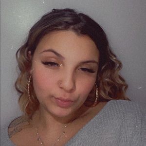 Meet your Posher, Jayda